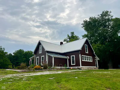 8122 Hall School Road, Monrovia - 39
