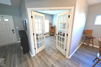 5592 Woodhammer, McCordsville - 17