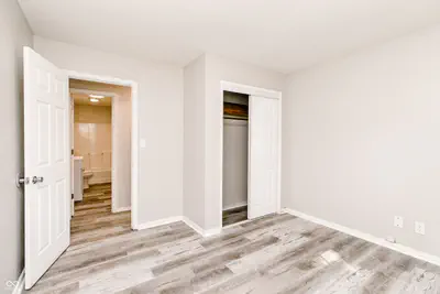 5880 Mason Court, Martinsville - 18