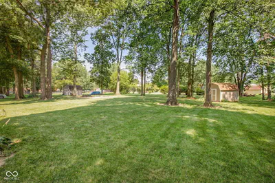 1336 S Heron Drive E, New Palestine - 51
