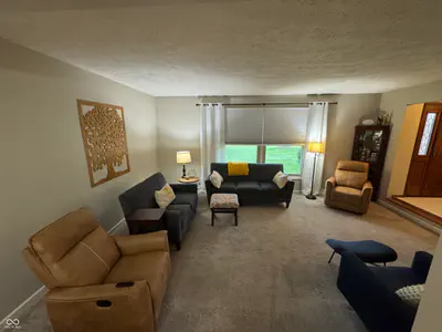 204 Oak Boulevard Drive, Greenfield - 12