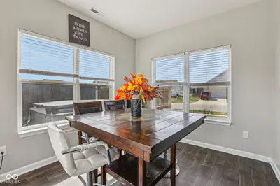 6673 Laurelwood Drive, Pendleton - 23