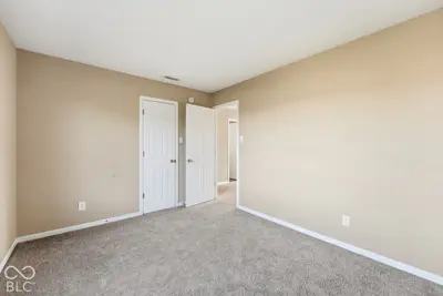 11398 N Meadowbend Way, Monrovia - 24