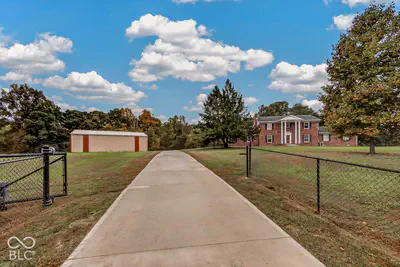 2442 E County Road 1050 S, Cloverdale - 5