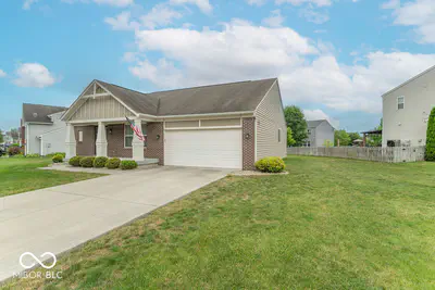 2448 Sandi Drive, Avon - 32