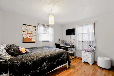 1064 Dacia Street, Taylorsville - 23