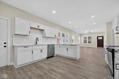 320 39th Street, Indianapolis - 10