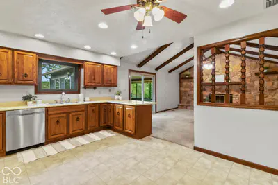 2448 S Sunrise Drive, New Palestine - 13