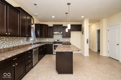 7214 Moultrie Drive, Indianapolis - 12