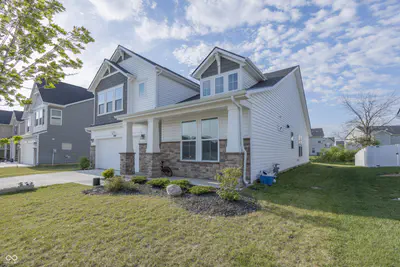 8910 Howlett Lane, Indianapolis - 5