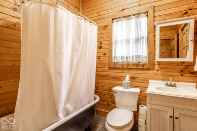 11090 County Road 225 W, Cloverdale - 37