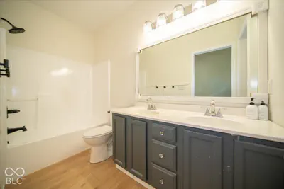 1142 Crestwood Drive, Greenwood - 17