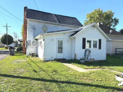 820 9th Street, Rushville - 3