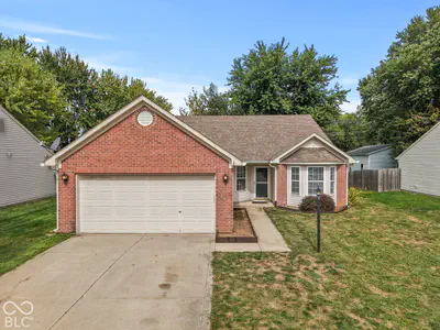 4674 Walker Street, Greenwood