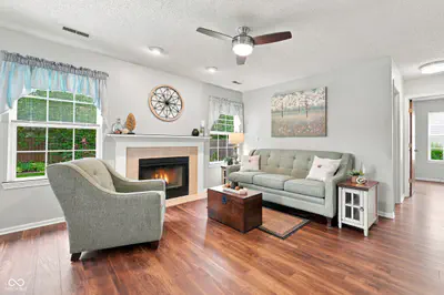 2915 Driving Wind Way, Indianapolis - 4