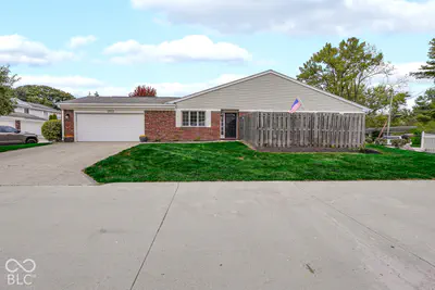5503 Vin Rose, Indianapolis