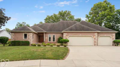 4383 Red Hawk Court, Columbus
