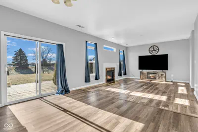 5859 Edelle Drive, Indianapolis - 18