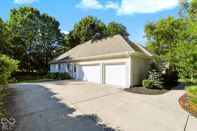 1055 Old Eagle Way, Greenwood - 14