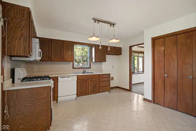 127 Dover Boulevard, Brownsburg - 6