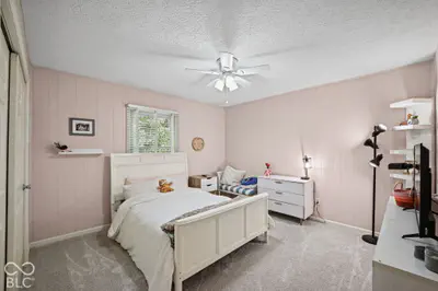 651 Hawthorne Drive, Carmel - 17
