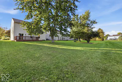 6725 Wimbledon Drive, Zionsville - 21