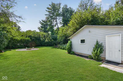 2121 71st Street, Indianapolis - 25
