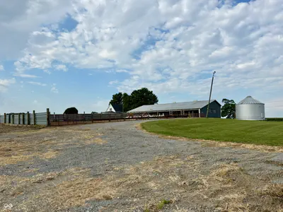 3905 900, Thorntown - 30