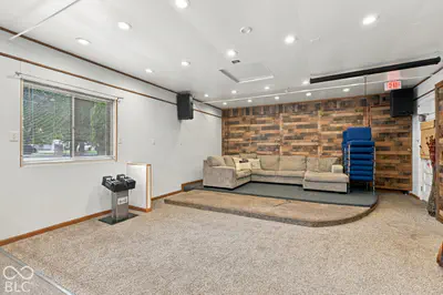 27 W Roberts Road, Indianapolis - 14