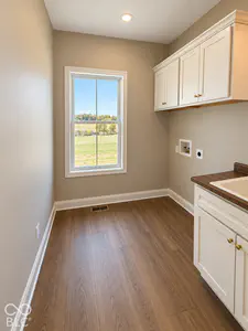3888 Autumn Way, Seymour - 12