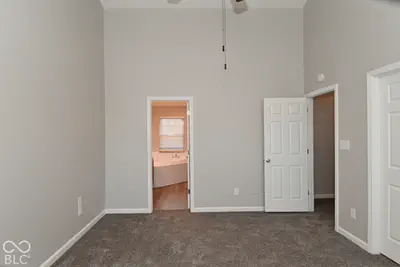 5524 Oakcrest Drive, Indianapolis - 47
