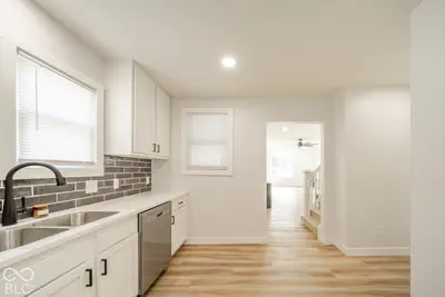 350 S East Street, Pendleton - 12