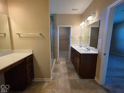 15900 W Rail Drive, Westfield - 17