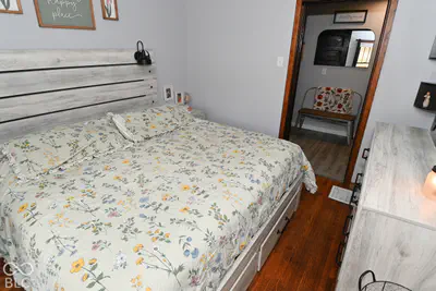 6030 Clay Street, Martinsville - 30