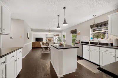 5641 Buck Drive, Noblesville - 5