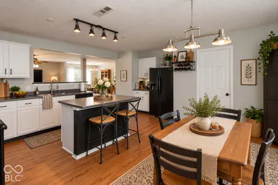 10239 Homestead Drive, Brownsburg - 17
