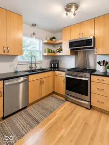 6443 Brushwood Road, Indianapolis - 11