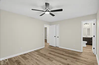 4147 Fairview Road, Greenwood - 14