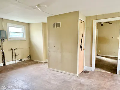 1327 Harrison Street, Shelbyville - 21