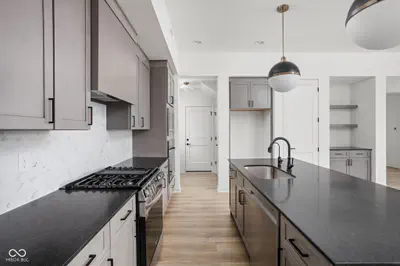 1678 Coach Drive, Westfield - 9