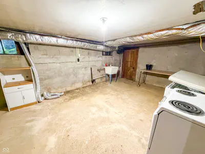 10449 W 300 S, Jamestown - 62