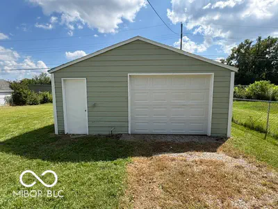 611 E Linda Layne, Muncie - 6