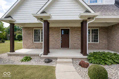 7082 Bitternut Lane, Plainfield - 2