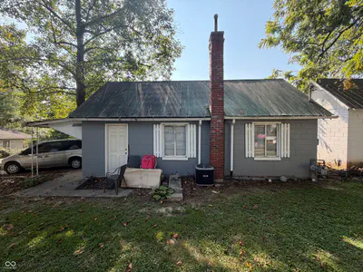 805 27th Street, Bedford