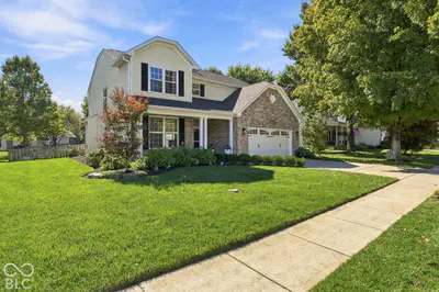 7591 Purple Cress Drive, Avon - 3