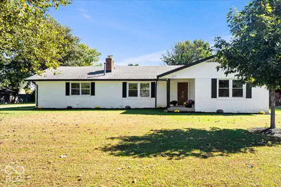 1297 County Road 475, Avon