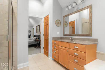 11444 Red Oak Court, Columbus - 39