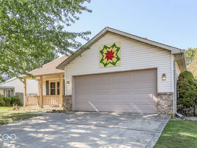 3990 Leslie Court, Franklin - 43