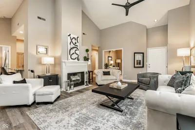 10011 Franklin Court, Carmel - 3