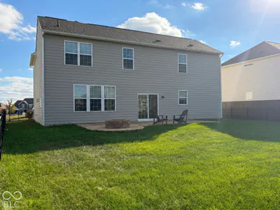 6162 Crabapple Drive, Whitestown - 24